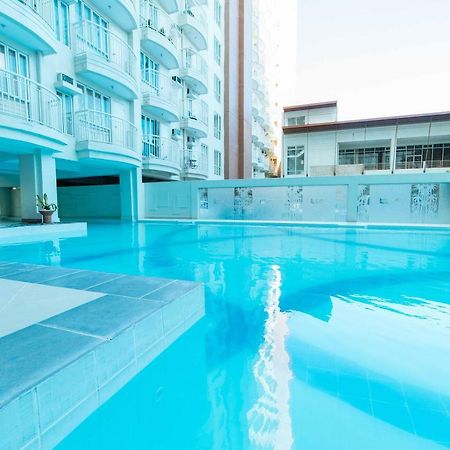 Reddoorz Premium @ Cityland Tagaytay 2 Tagaytay City Esterno foto