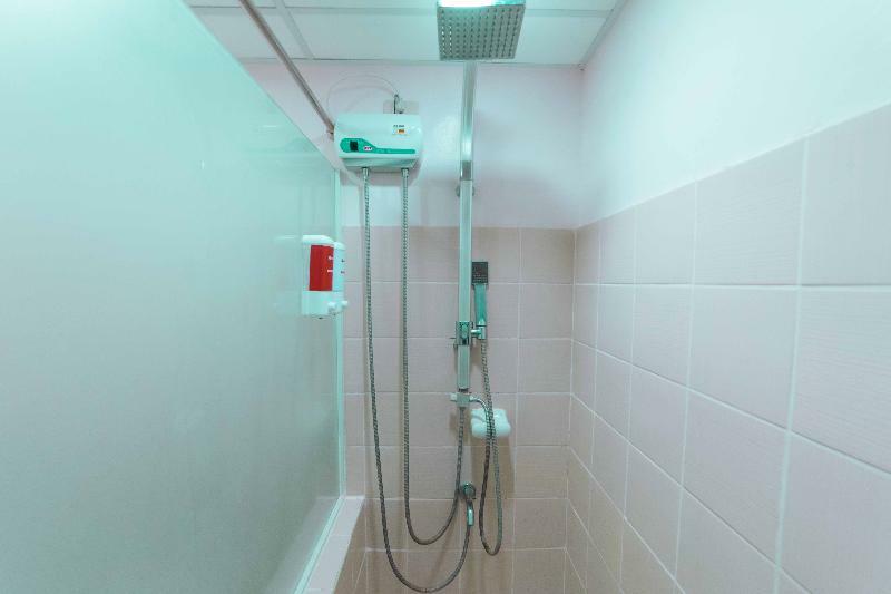 Reddoorz Premium @ Cityland Tagaytay 2 Tagaytay City Esterno foto