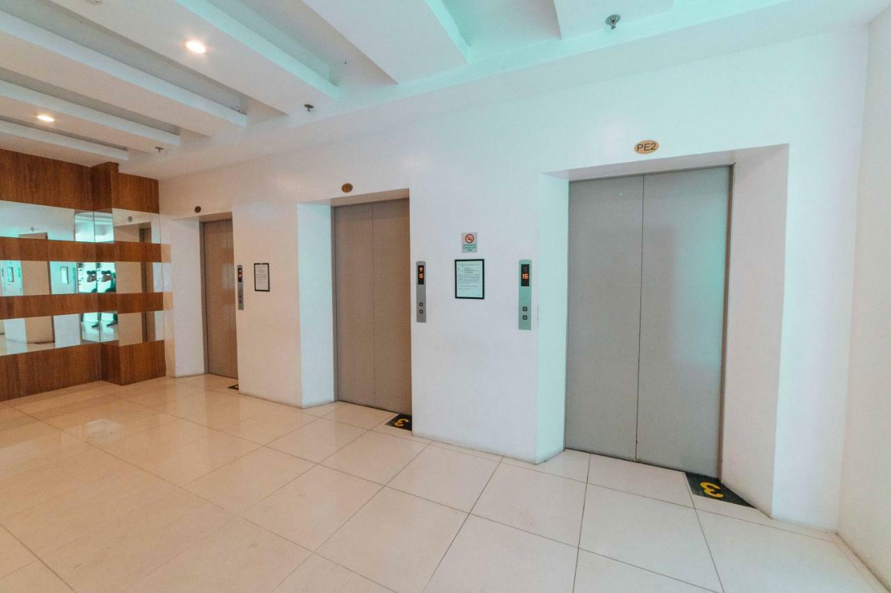Reddoorz Premium @ Cityland Tagaytay 2 Tagaytay City Esterno foto